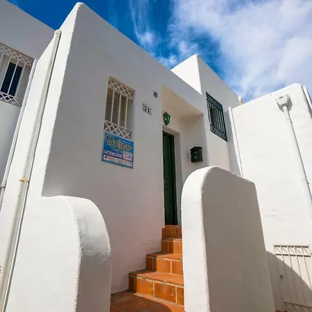 Urb. Paraiso Blanco * Nerja