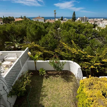 Urb. Paraiso Blanco Holiday home *